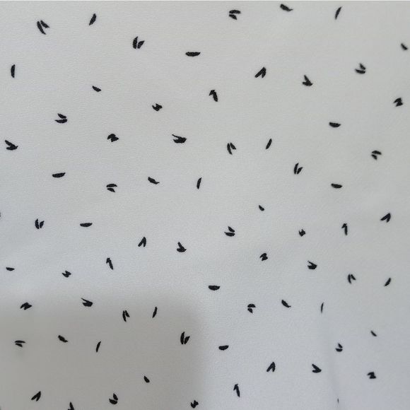 NWT Abound V-Neck Swing Camisole size Medium - Picture 8 of 8